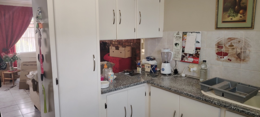 2 Bedroom Property for Sale in Navalsig Free State